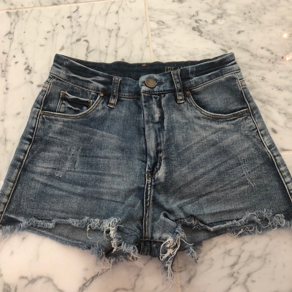 Blank NYC jean shorts